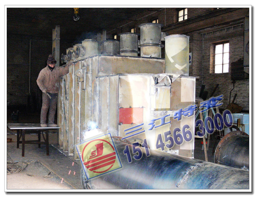SZF11-31500-6638.5 钟罩式上节油箱完成焊接工序